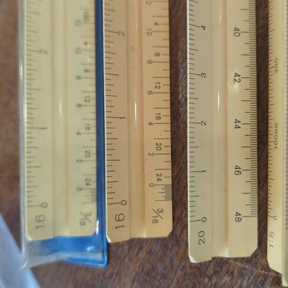 12 Inch Architect/Engineer /Metric Triangular Scale Ruler - Picture 6 of 8